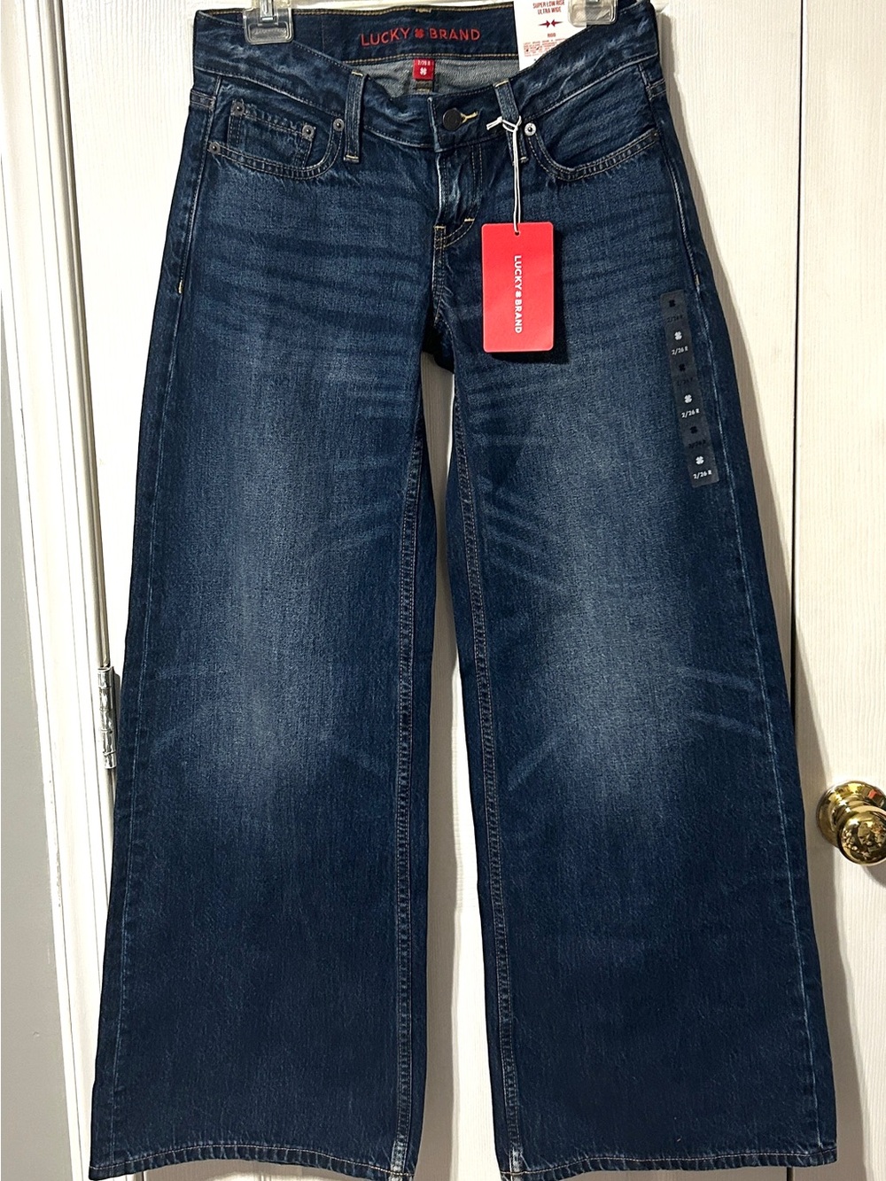 NWT Lucky Brand Super Low Rise Ultra Wide jeans - Picture 2 of 5